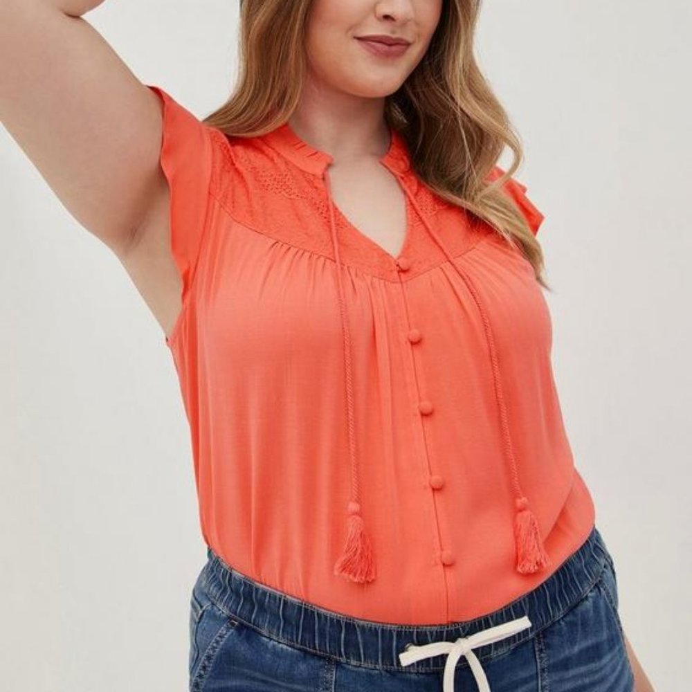 Torrid coral short sleeve blouse size 2